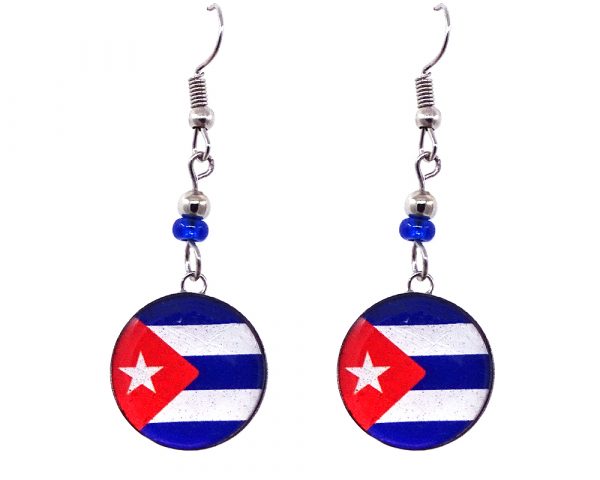 Round-shaped Cuban flag graphic acrylic dangle earrings with silver metal setting and beaded metal hooks.