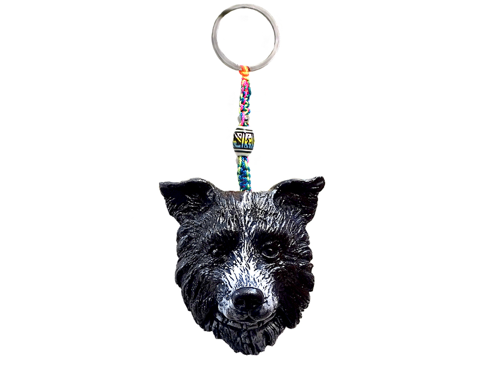 KC-05062017 Durepox resin figurine keychain of a black and white Border Collie dog head.