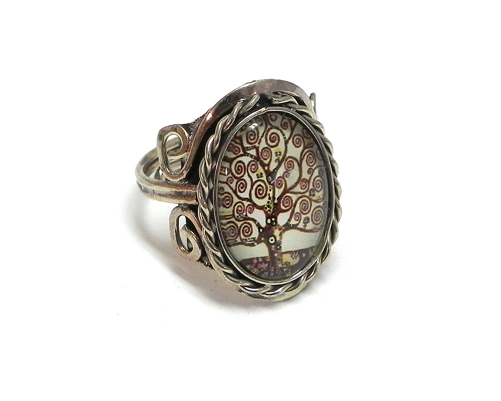 RG-060002083818 Handmade oval-shaped acrylic vintage themed tree graphic design on alpaca silver metal ring with rope edge border in off-white, beige, and brown color combination.